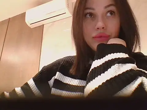 Snapshot of Yanorell chatting on February 13, 2026, 10:00 am Yanorell online show from February 13, 2026, 10:00 am