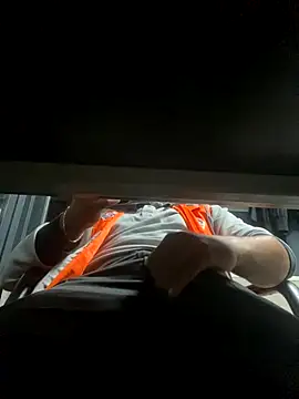 arasazgin online show from October 22, 2025, 4:07 pm