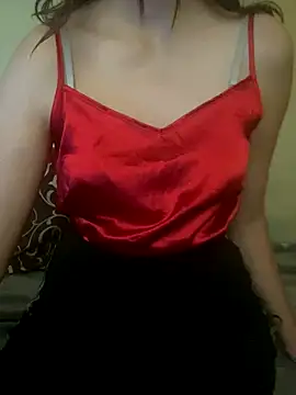 KittieCreme online show from November 5, 2025, 8:36 am