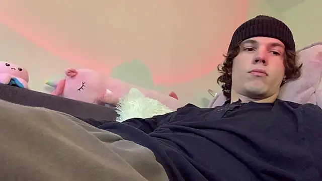 Jeremy1Scott online show from June 19, 2026, 5:12 am