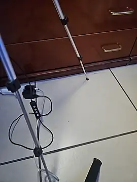 Babiwife online show from December 17, 2025, 3:23 am