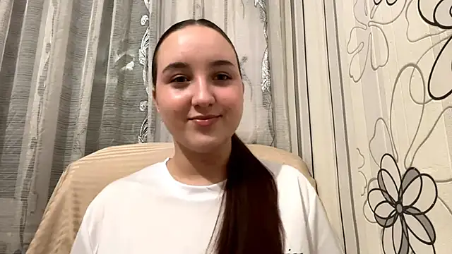 DaisyMolly online show from October 12, 2025, 8:52 pm