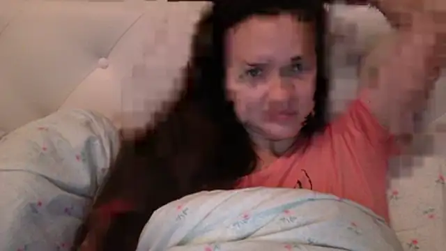 GiaaCaranggi online show from December 21, 2025, 8:27 pm