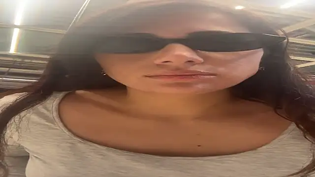 Snapshot of mamimamacitaaa chatting on March 9, 2026, 10:19 am mamimamacitaaa online show from March 9, 2026, 10:19 am