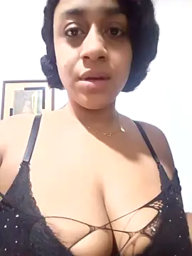 lacrespa24 online show from February 1, 2026, 3:54 pm