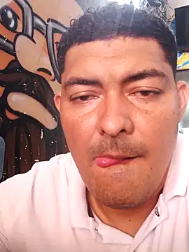 Snapshot of sexyandres_23 chatting on June 2, 2026, 7:05 pm sexyandres 23 online show from June 2, 2026, 7:05 pm