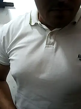 Snapshot of sexyandres_23 chatting on June 4, 2026, 4:13 pm sexyandres 23 online show from June 4, 2026, 4:13 pm