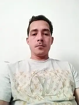 Snapshot of David_man33 chatting on October 14, 2025, 6:42 pm David man33 online show from October 14, 2025, 6:42 pm