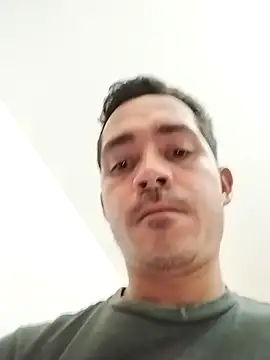 Snapshot of David_man33 chatting on October 16, 2025, 7:15 pm David man33 online show from October 16, 2025, 7:15 pm