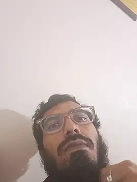 Snapshot of Memonsait1 chatting on February 17, 2026, 6:14 pm Memonsait1 online show from February 17, 2026, 6:14 pm