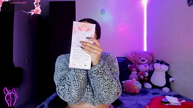 Lizz martins online show from October 27, 2025, 1:53 am