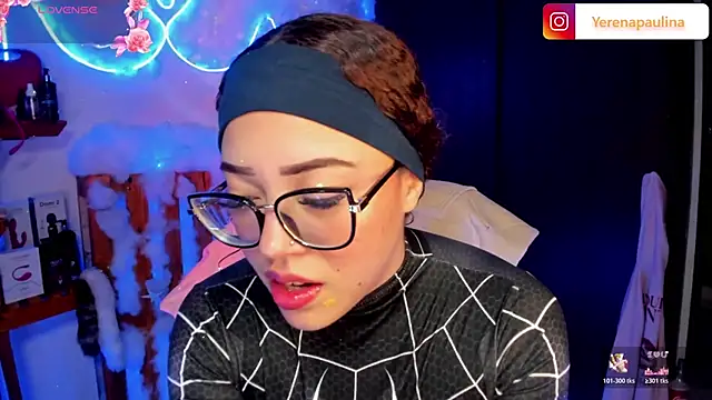 Lizz martins online show from November 17, 2025, 2:06 am