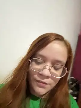 ruivinhadancer online show from May 7, 2026, 1:11 am