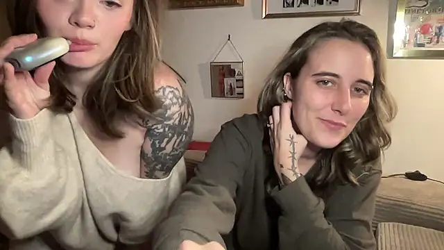 lill daddysgirl online show from January 14, 2026, 5:57 am