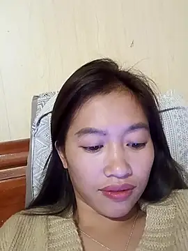 -Paige- online show from December 17, 2025, 1:28 pm