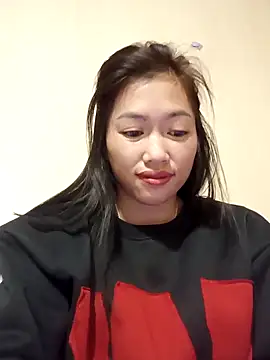 -Paige- online show from December 22, 2025, 4:42 am