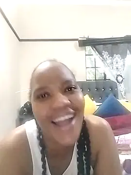 CaramelBoootie online show from November 30, 2025, 4:00 pm