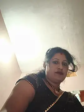 Snapshot of Rayal_bhabi chatting on July 18, 2026, 7:12 am Rayal bhabi online show from July 18, 2026, 7:12 am