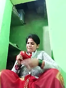 Karishma cute online show from January 12, 2026, 2:50 am