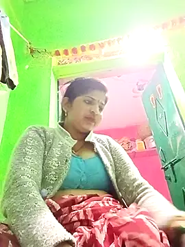 Karishma cute online show from February 5, 2026, 12:32 pm