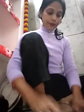 Nitya hot online show from November 21, 2025, 1:54 pm