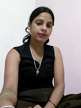 Nitya hot online show from April 8, 2026, 4:40 pm
