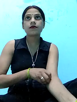 Nitya hot online show from May 8, 2026, 4:34 pm