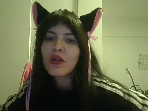 Snapshot of miapink33 chatting on October 30, 2025, 11:49 pm miapink33 online show from October 30, 2025, 11:49 pm