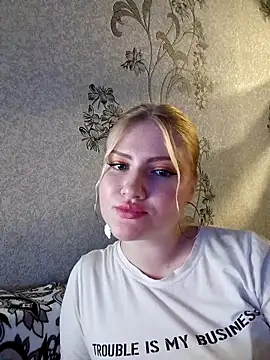 Snapshot of karkinn chatting on November 1, 2025, 3:47 pm karkinn online show from November 1, 2025, 3:47 pm