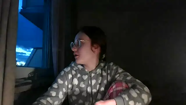 LuckySLove online show from March 30, 2026, 5:58 pm