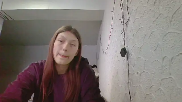 luna tt online show from February 8, 2026, 2:09 pm