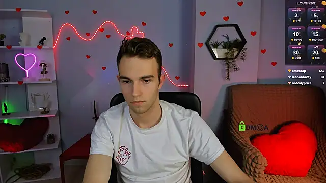 astren villo online show from March 15, 2026, 12:44 pm