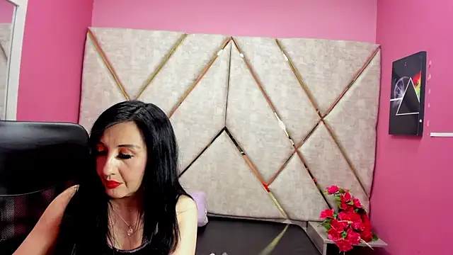 Snapshot of Agatha_Leon_ chatting on March 28, 2026, 8:08 pm Agatha Leon online show from March 28, 2026, 8:08 pm
