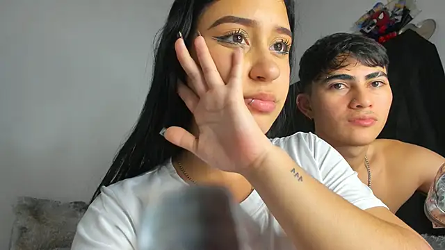 cristalxxx hott online show from December 5, 2025, 4:54 am