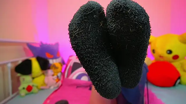 Snapshot of LillyOcean chatting on February 18, 2026, 4:25 pm LillyOcean online show from February 18, 2026, 4:25 pm