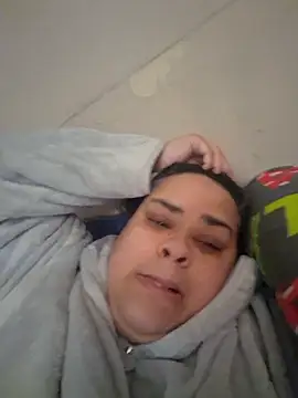 BigBusty VoluptuousMilfX online show from December 19, 2025, 12:34 pm