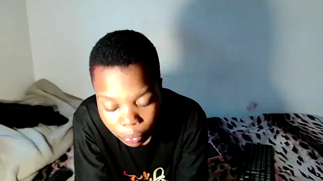 SexyLatoya05 online show from December 15, 2025, 3:27 pm