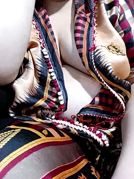 Snapshot of Notila-68 chatting on February 18, 2026, 11:22 pm Notila-68 online show from February 18, 2026, 11:22 pm