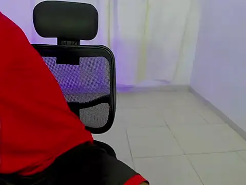 BenhtenBlack25 online show from November 5, 2025, 1:16 am