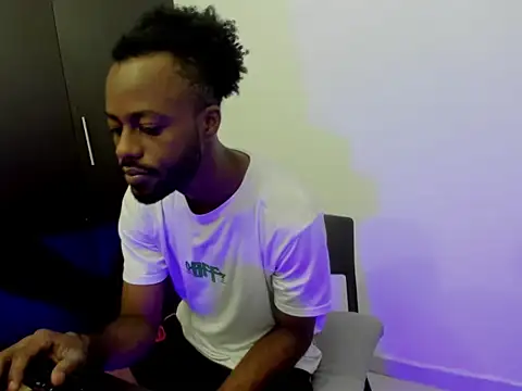 BenhtenBlack25 online show from February 6, 2026, 7:23 am