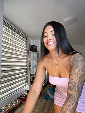 shanabellucy online show from March 18, 2026, 6:11 pm