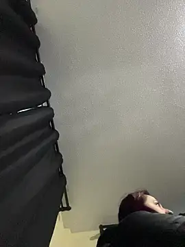 Zoe fire online show from February 2, 2026, 11:09 am