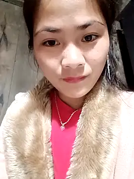 Lyssa-a online show from November 18, 2025, 9:30 pm