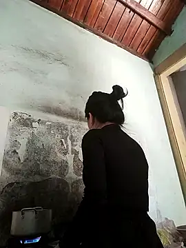 Listen-ly online show from January 19, 2026, 4:27 am