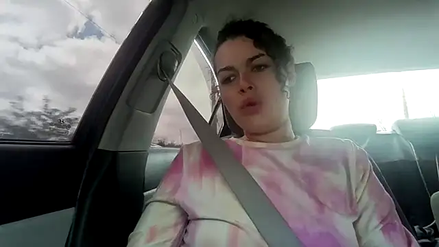 ali18of1 online show from April 5, 2026, 6:05 pm