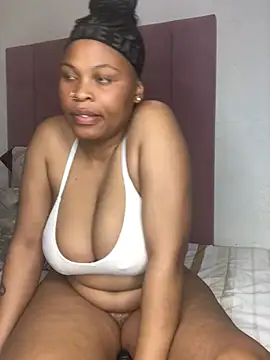 Bubbles156 online show from June 29, 2026, 2:50 pm
