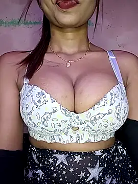 Strip Hotty242 online show from June 27, 2026, 7:41 pm