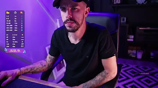 monsieurguitsxxx online show from December 23, 2025, 3:37 am