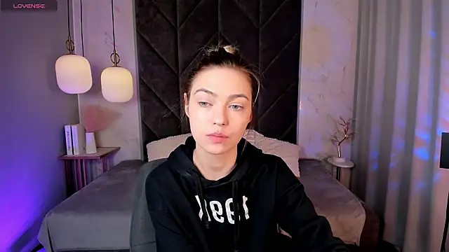 Snapshot of AlysiaSun_ chatting on March 28, 2026, 1:22 pm AlysiaSun online show from March 28, 2026, 1:22 pm
