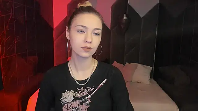 Snapshot of AlysiaSun_ chatting on April 19, 2026, 10:23 pm AlysiaSun online show from April 19, 2026, 10:23 pm